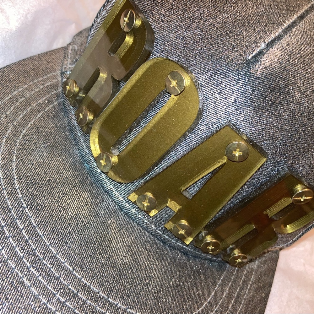 Claire’s Katy Perry Metallic Roar hat
